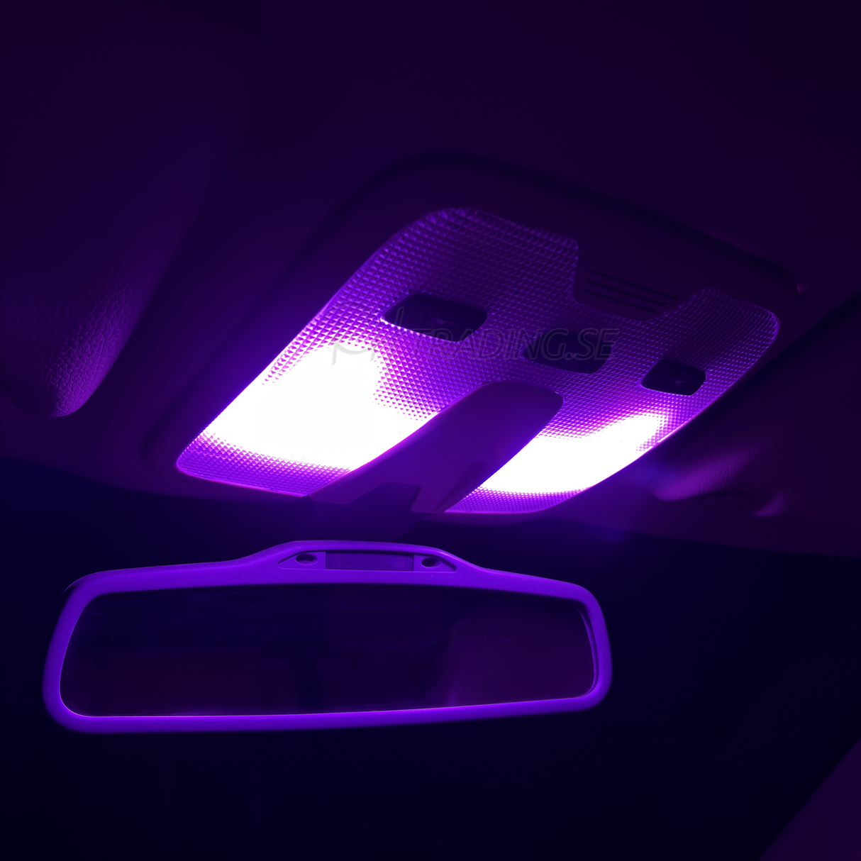 Premium LED's till takbelysningen • Volvo V70N / S60 / XC70