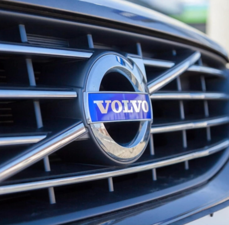 Volvo Grill-Emblem • Svart & Blå • Till flera modeller